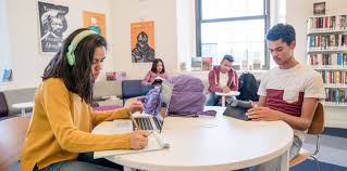 Effects of a One-Session Online Prevention Program Addressing Youth Wellness
